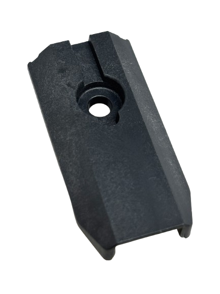 Riikku Töyskorkean lasilistan päätytulppa vesiuralla